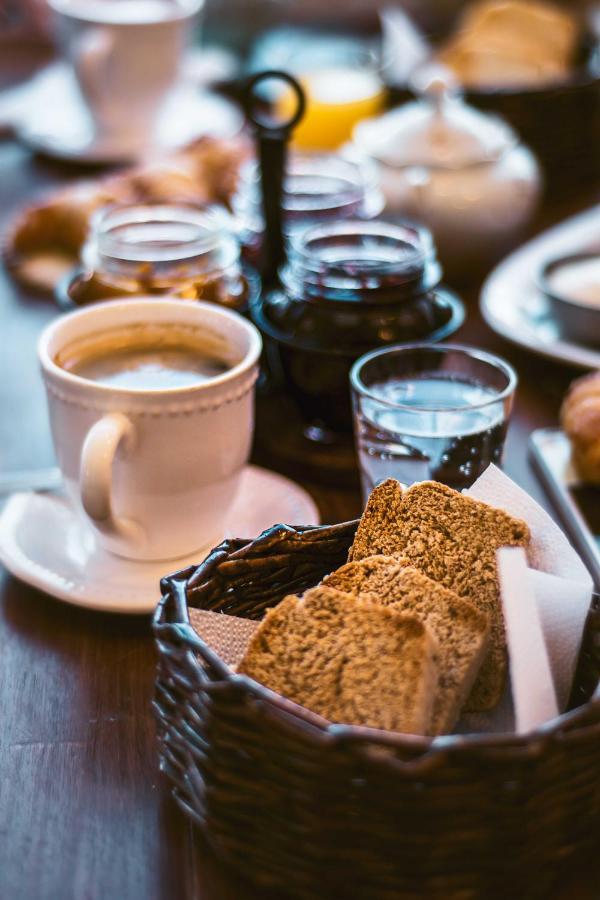 Newen Bed & Breakfastエル・チャルテン エクステリア 写真